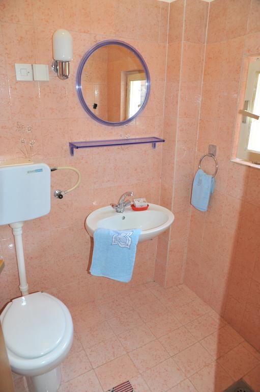Apartment Majda Rab Town Pokoj fotografie